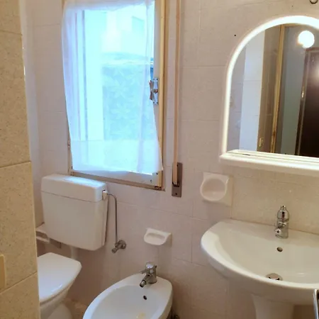 Comfy Flat 80m From The - Beahost Lejlighed
