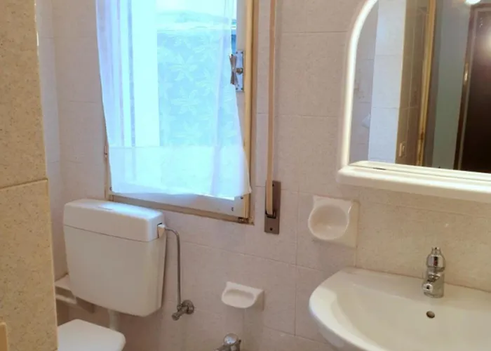 Comfy Flat 80m From The - Beahost Μπιμπιόνε